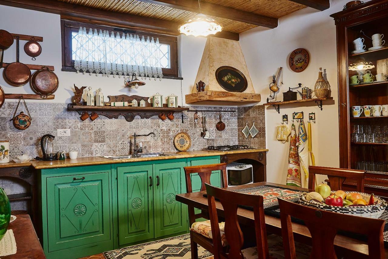 La Casa Del Balivo Hotel Dorgali Ngoại thất bức ảnh