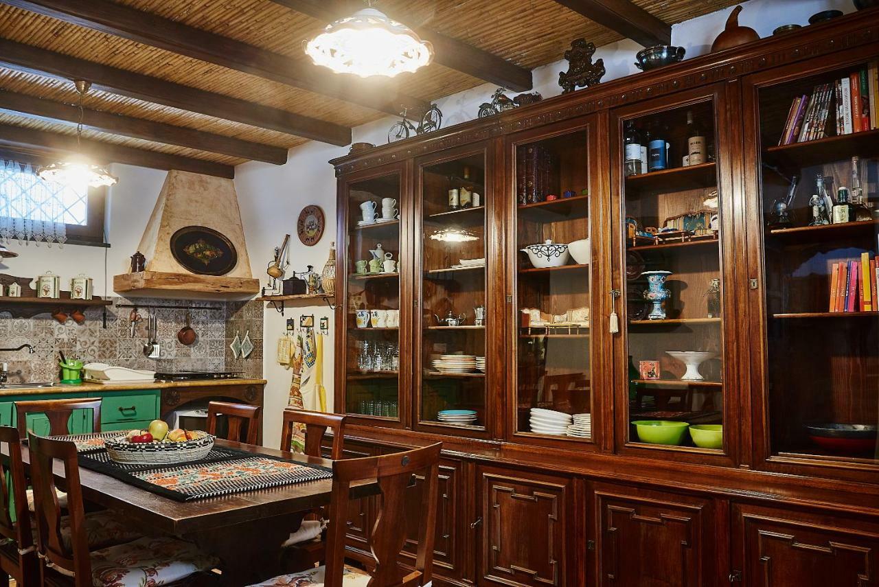 La Casa Del Balivo Hotel Dorgali Ngoại thất bức ảnh