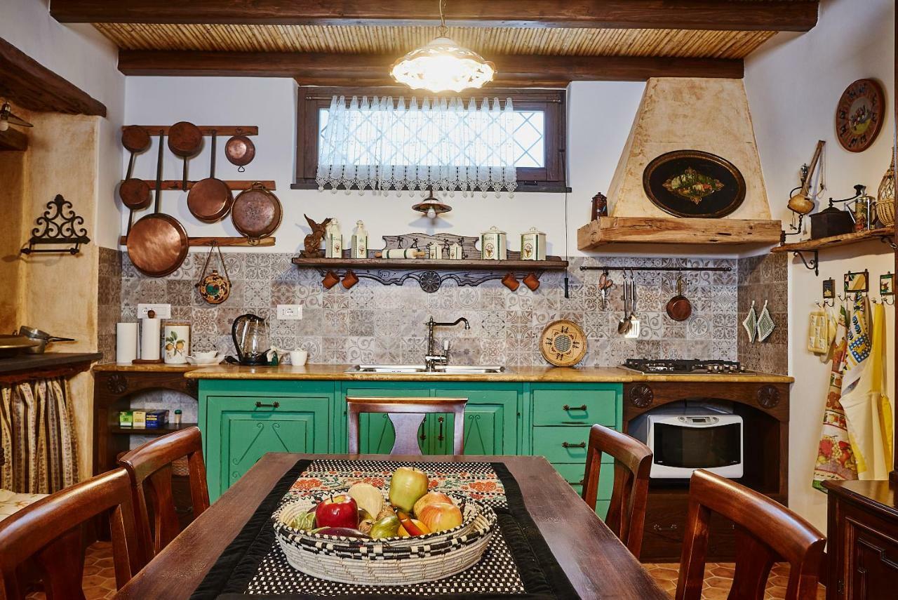 La Casa Del Balivo Hotel Dorgali Ngoại thất bức ảnh